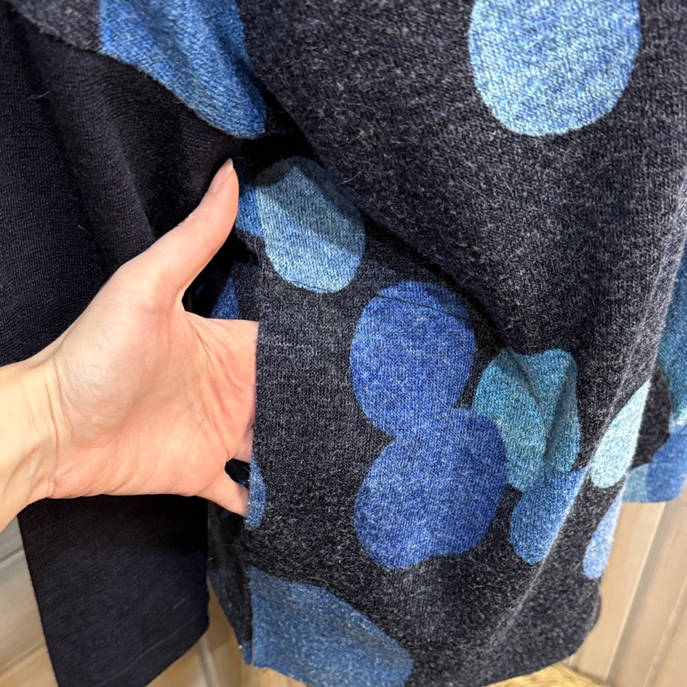 Stylish Cowl Neck Sweater with Blue and navy Dots - Picture 2 of 7